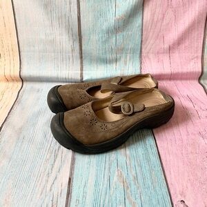 Keen slip on Mary Jane style shoes with chunky sole and floral design